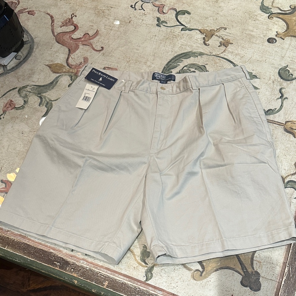 Polo Ralph Lauren Khaki, Tyler, Short. Size:42. NWT